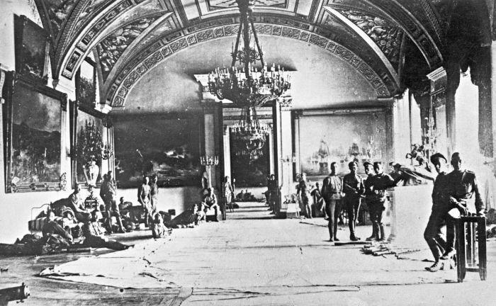 the-winter-palace-revolution-1917